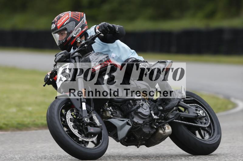 Archiv-2025/06 18.04.2025 Speer Racing ADR/Instruktorentraining/23